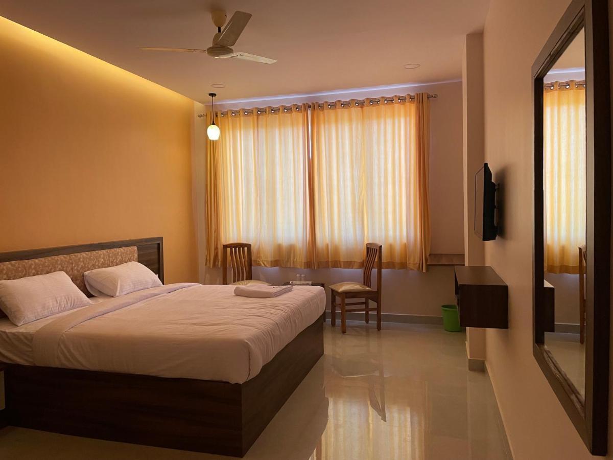 Hotel LAVENDER ELITE Haldipur Exterior foto