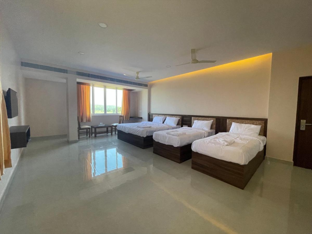 Hotel LAVENDER ELITE Haldipur Exterior foto
